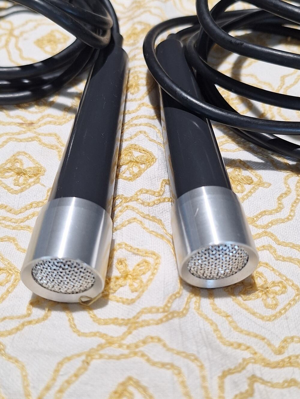Vintage AKAI ADM-8 Hi-Z Dynamic Microphone Pair Japan 50K Ohm 1/4 Plug Tested